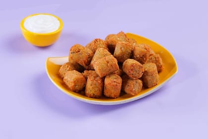 Falafel Nuggets With Mayo Dip