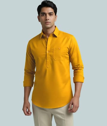 Yugnik Cotton Blend Plain Shirt Style Kurta For Men ( White )
