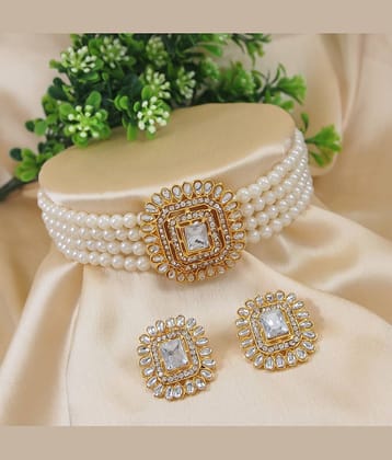 Padmavati Bangles White Alloy Necklace Set ( Pack of 1 ) Padmavati Bangles White Alloy Necklace Set ( Pack of 1 )