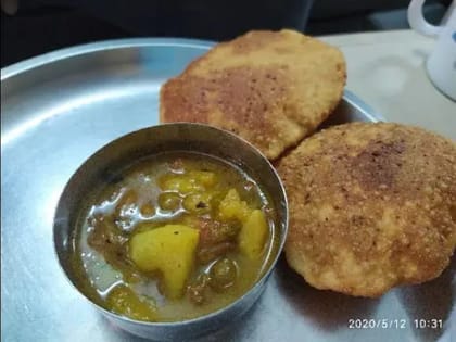 Poori [4 Pieces]