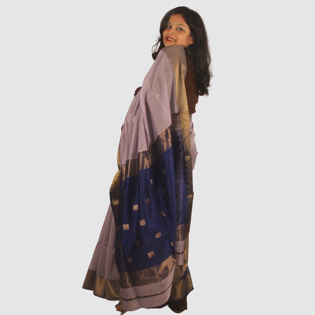Royal Lavender Maheshwari Silk Cotton Handloom Saree with Royal Blue Pallu and Gold Zari