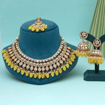 Yellow Color Kundan Necklace Set (KN1375YLW)-Length: 20.00 CM x Width: 4.50 CM / Yellow / Alloy With Good Quality Gold Plated