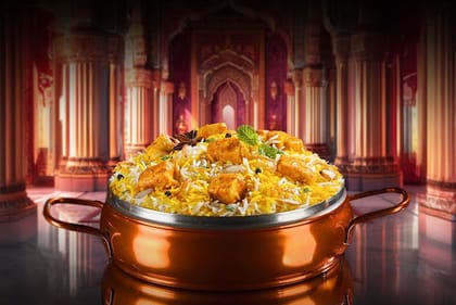 Paneer-e-Nawabi Handi Biryani (Serves 2)