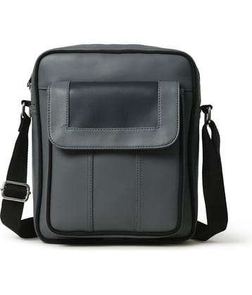 MATRICE - Grey Solid Messenger Bag