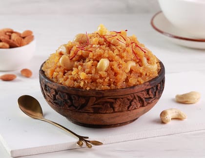 Rich Ghee Moong Dal Halwa [500 Gm]