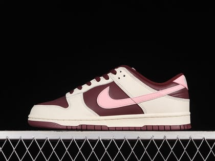 NikeMens Dunk Low Retro - Valentine's Day-Euro 41
