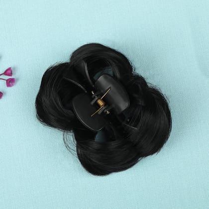 Women Black Claw Clip