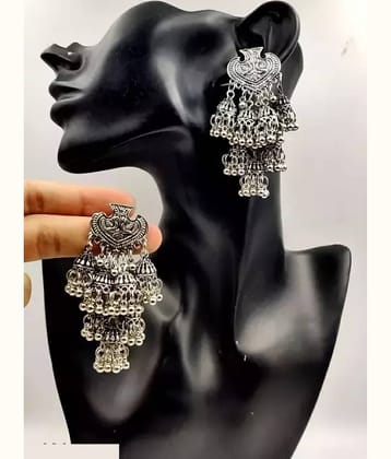 Samridhi DC Silver Jhumki Earrings ( Pack of 1 )