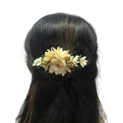 Trendisia Multicolor Floral Hair Clip.