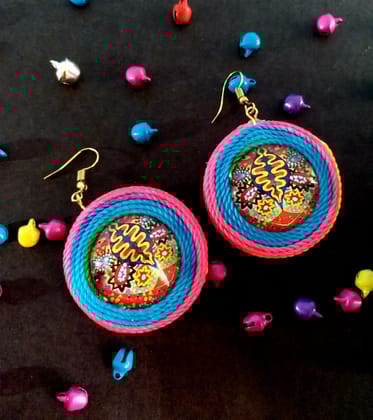 RAINBOW THREAD GLASS EARRING- CIRCLE SHAPED