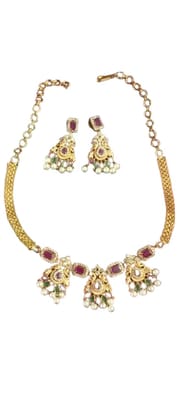Elegant Gold Neck Set and Earrings Set for Women