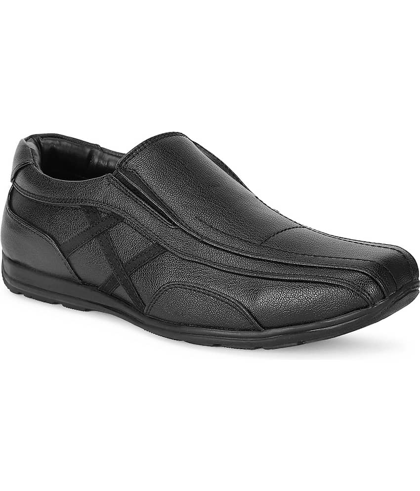 Bata - Black Men's Slip On Formal Shoes