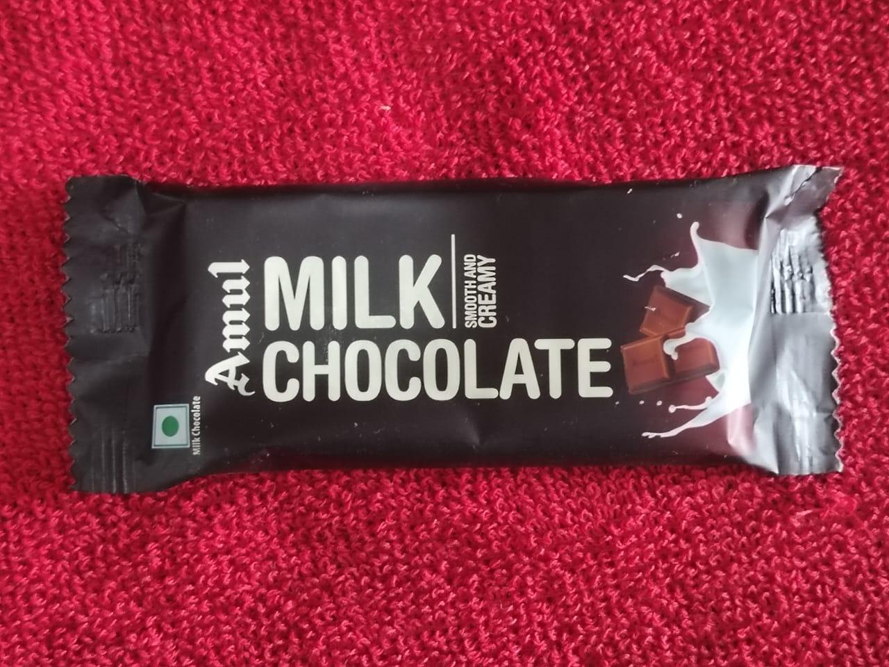 AMUL MILK  CHOCOLATE .