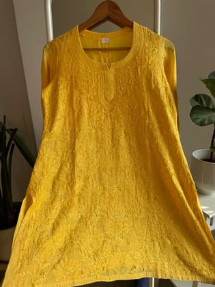 Chikankari Muslin short Top in Yellow-Yellow / cotton / L