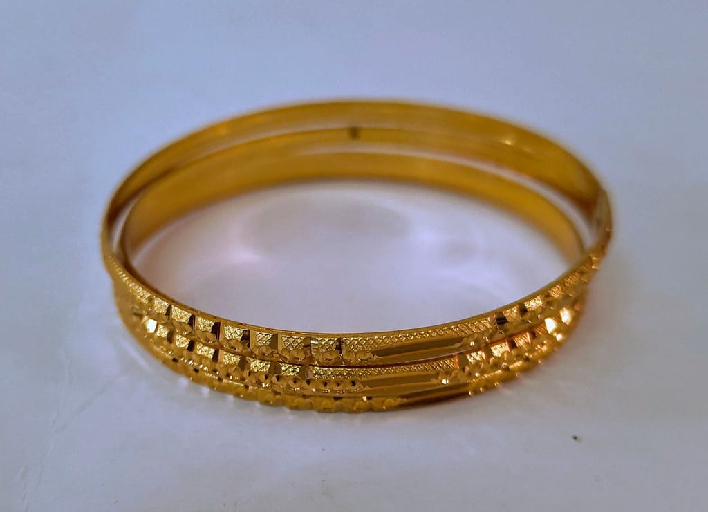 Gold Bangles Set of 4, Goldpalted bangles 18 Grams