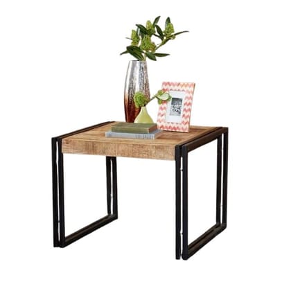 Handcrafted Flower Vase Stand 2