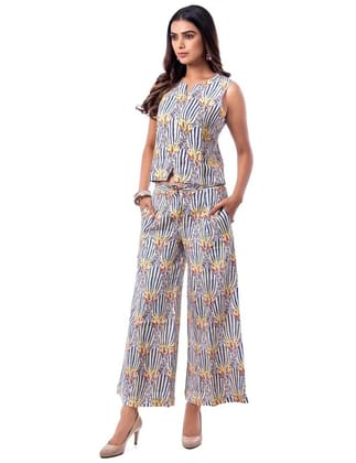 Eerily Ecstatic Linen Co-Ord Set-XS