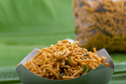 Khara Sev - 200 grams