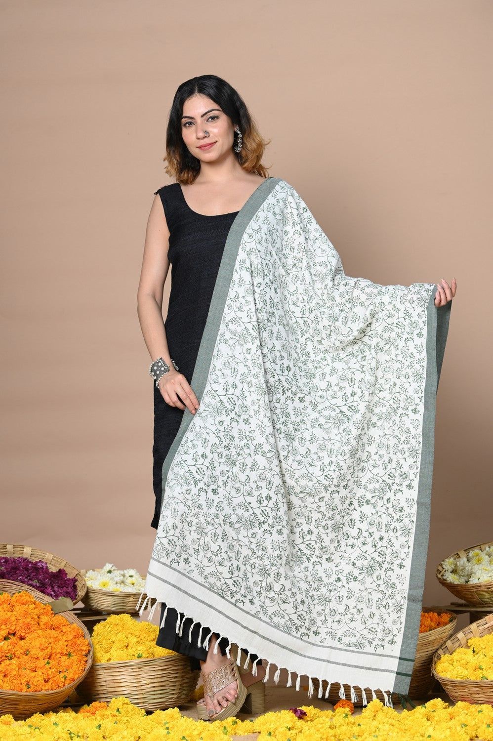 Rajsi~Handloom Pure Cotton Duppata With Beautiful Print and Designer Tassels ~ Grey