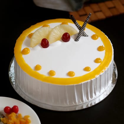 Delicious Pineapple Cake Half Kg Eggless