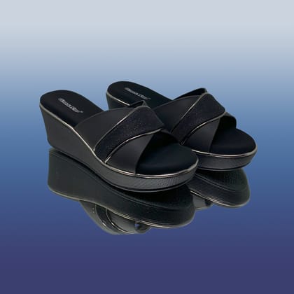 StyleNexus Wedge Sandals-Black / 36