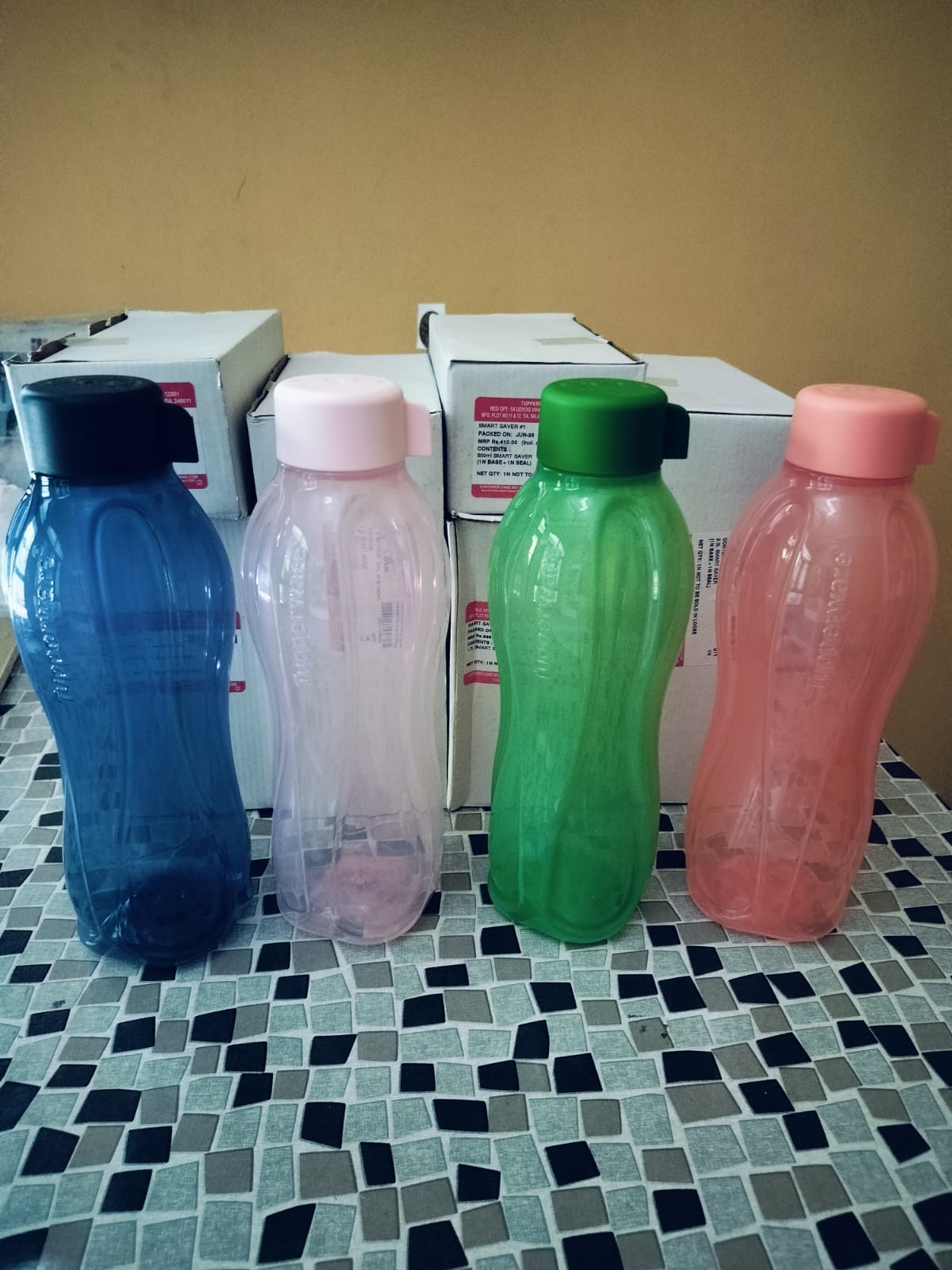 Tupperware Water Bottle Set Of 4