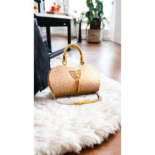 clutch bag