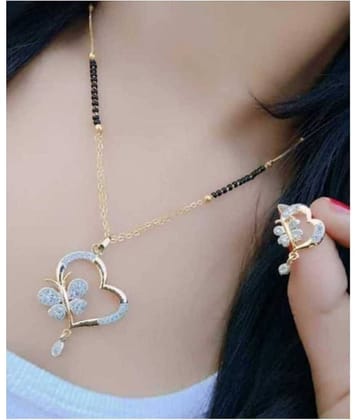 Mamata - Golden Mangalsutra Set ( Pack of 1 )