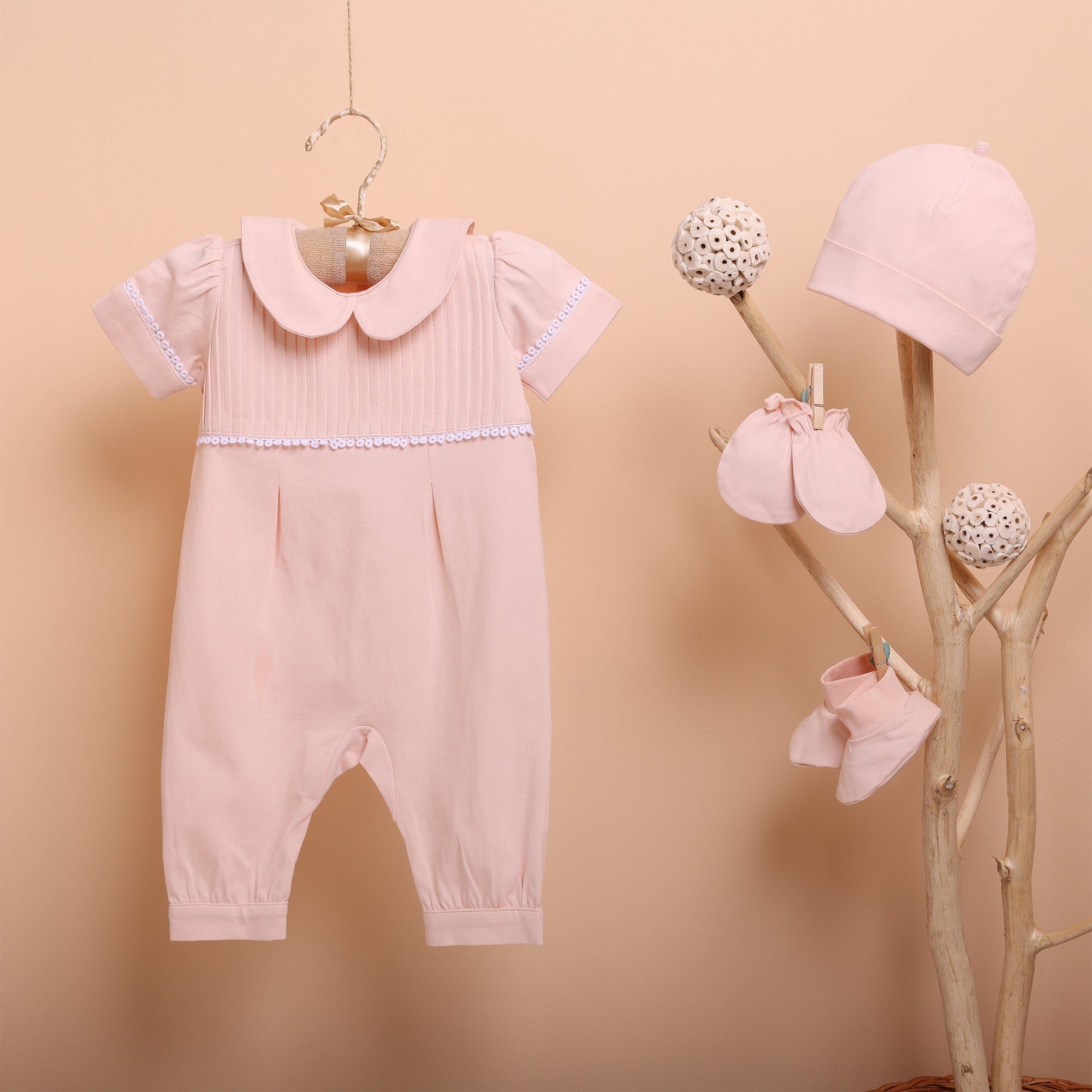 Poshaak Baby Bodysuit Set-Scallop shell / 3-6 months with Cap Mittens and Booties