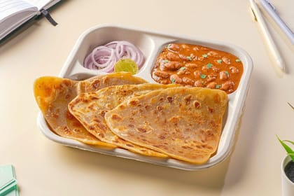 Rajma & Paratha Lunchbox Rajma & Paratha Lunchbox