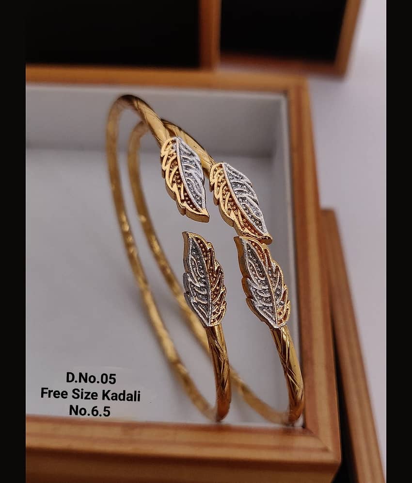 Shivay Fashion Gold Bangle Set ( Pack of 1 )