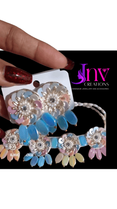 Pastel flower choker necklace