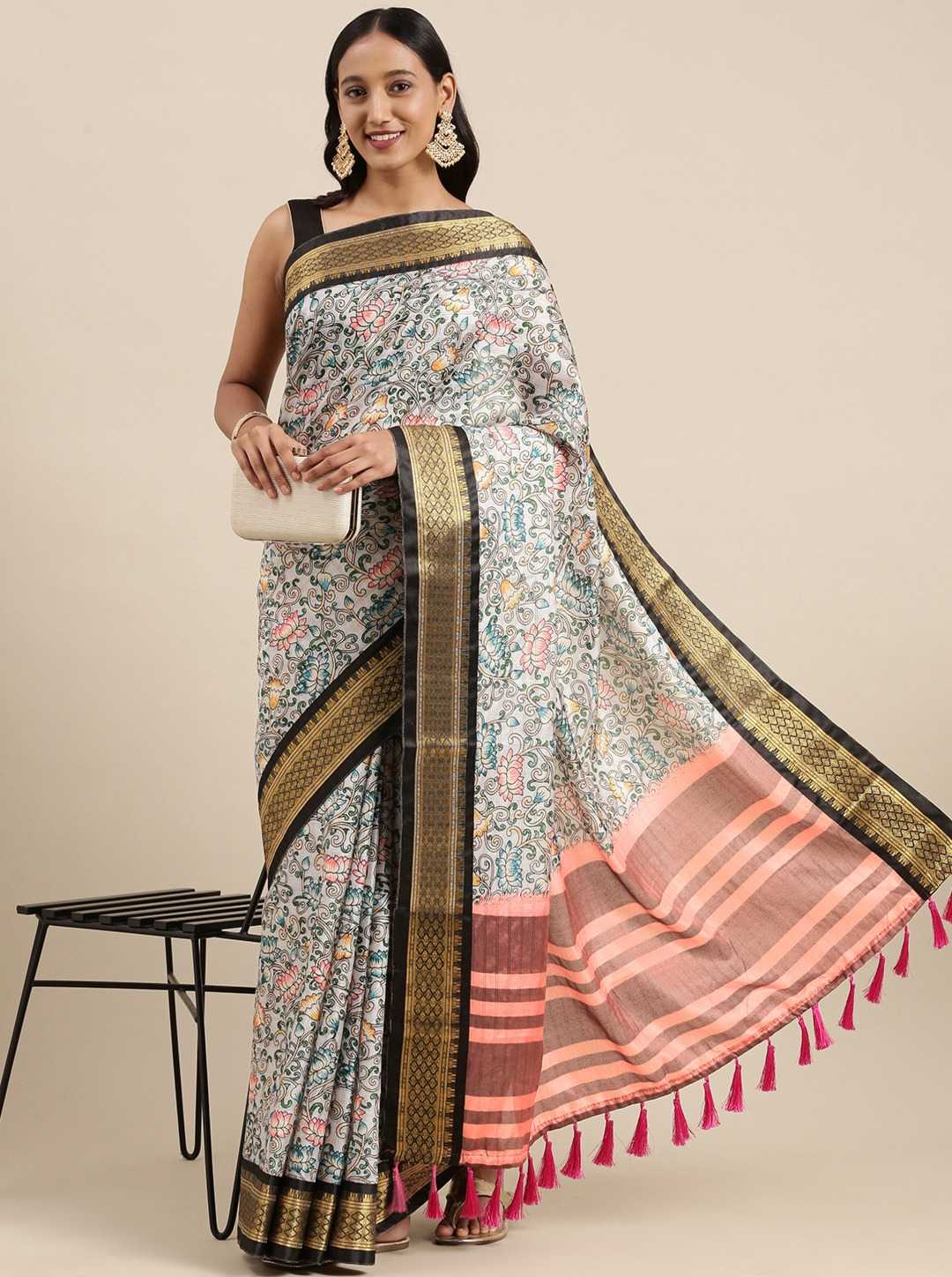 Yavira silk Women's Multi Printed Silk Blend Saree