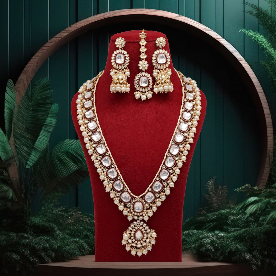 Maroon Color Long Kundan Necklace Set-Necklace Length: 54.00 CM x Width: 3.50 CM / Maroon / Alloy With Good Quality Gold Plated