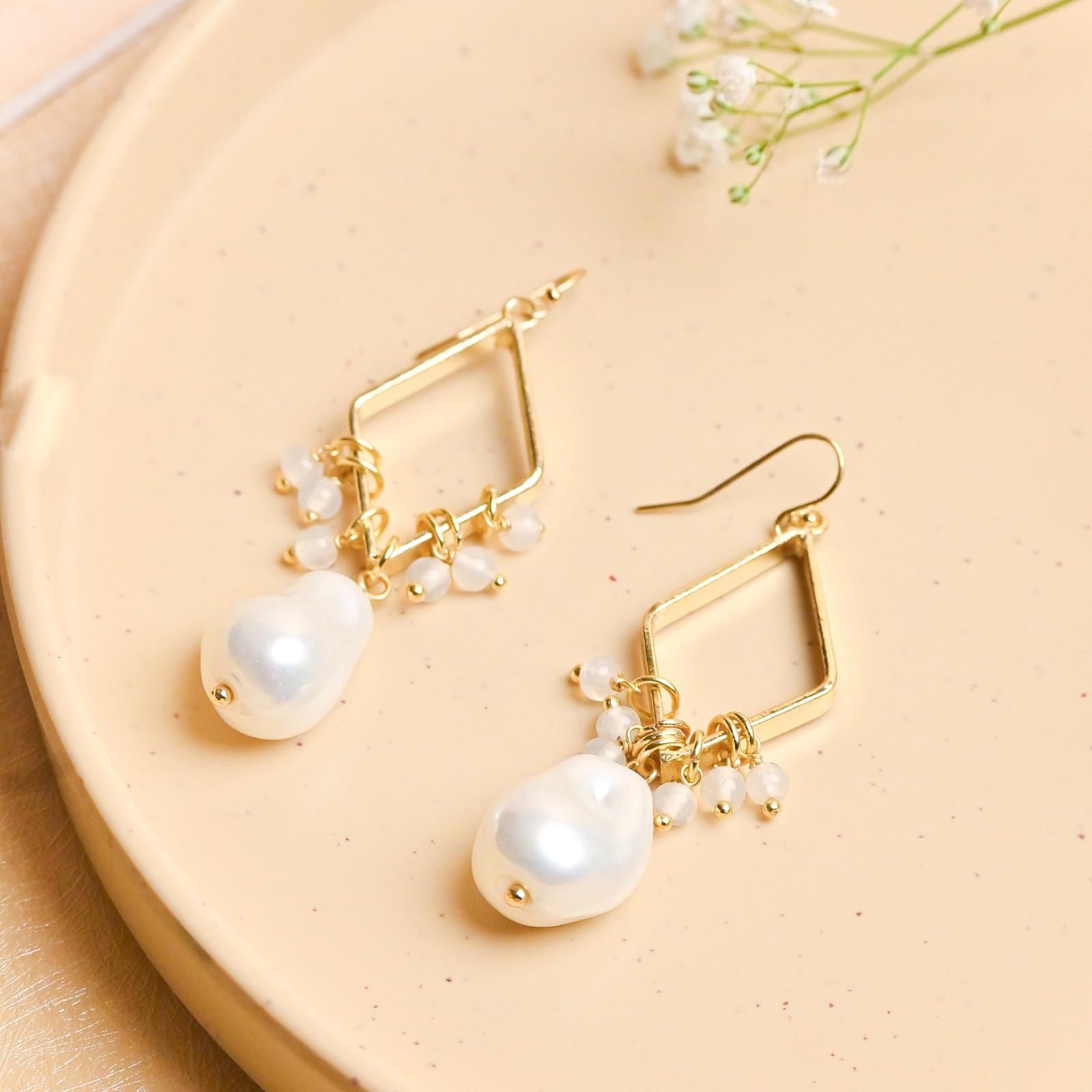 Earring Pearl