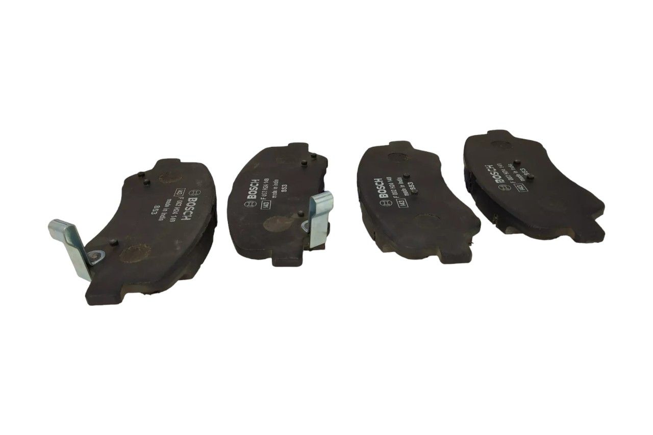Bosch Front Brake Pad Set AV277579