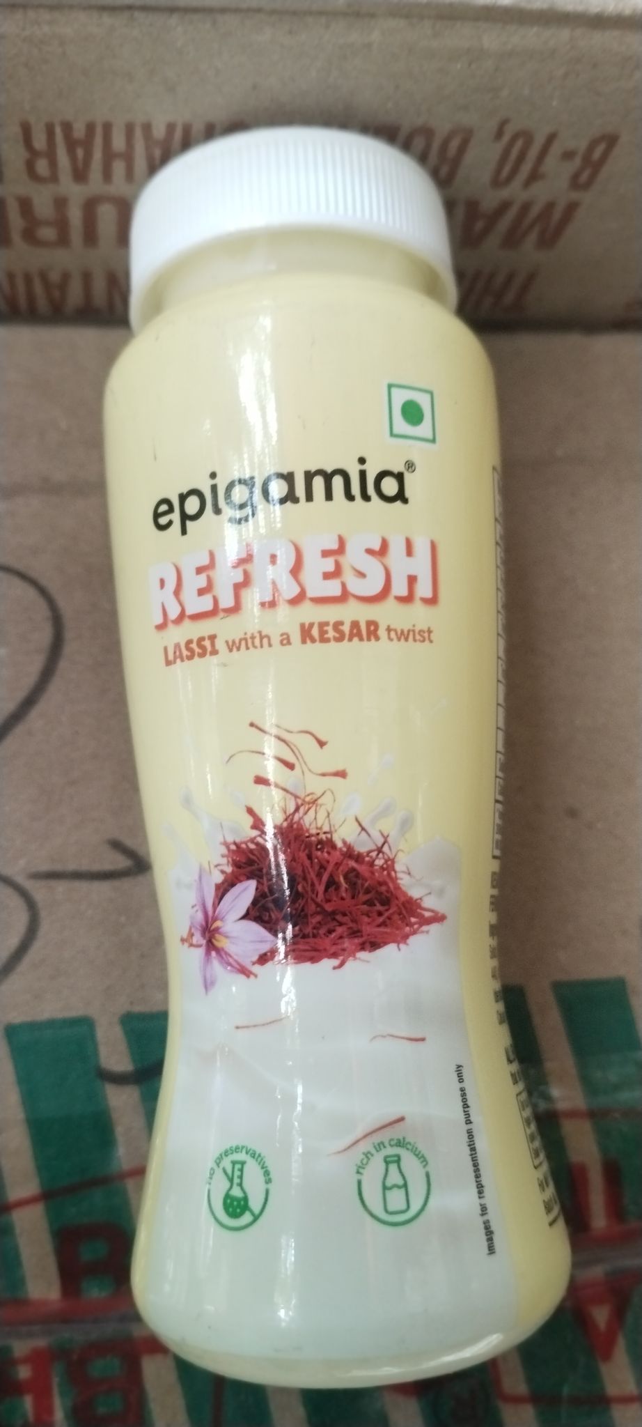 Epigamia refresh lassi with kesar