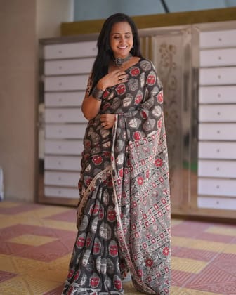 Pure Linen Cotton Digital Print Saree with Blouse & Tassels