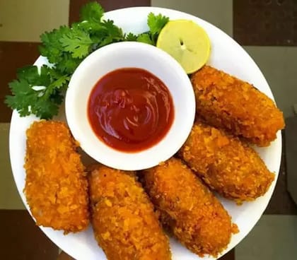 Soya Kurkure Maida Momos[8 Pieces]