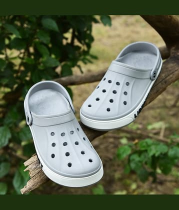 Liberty - Black Men's Clogs