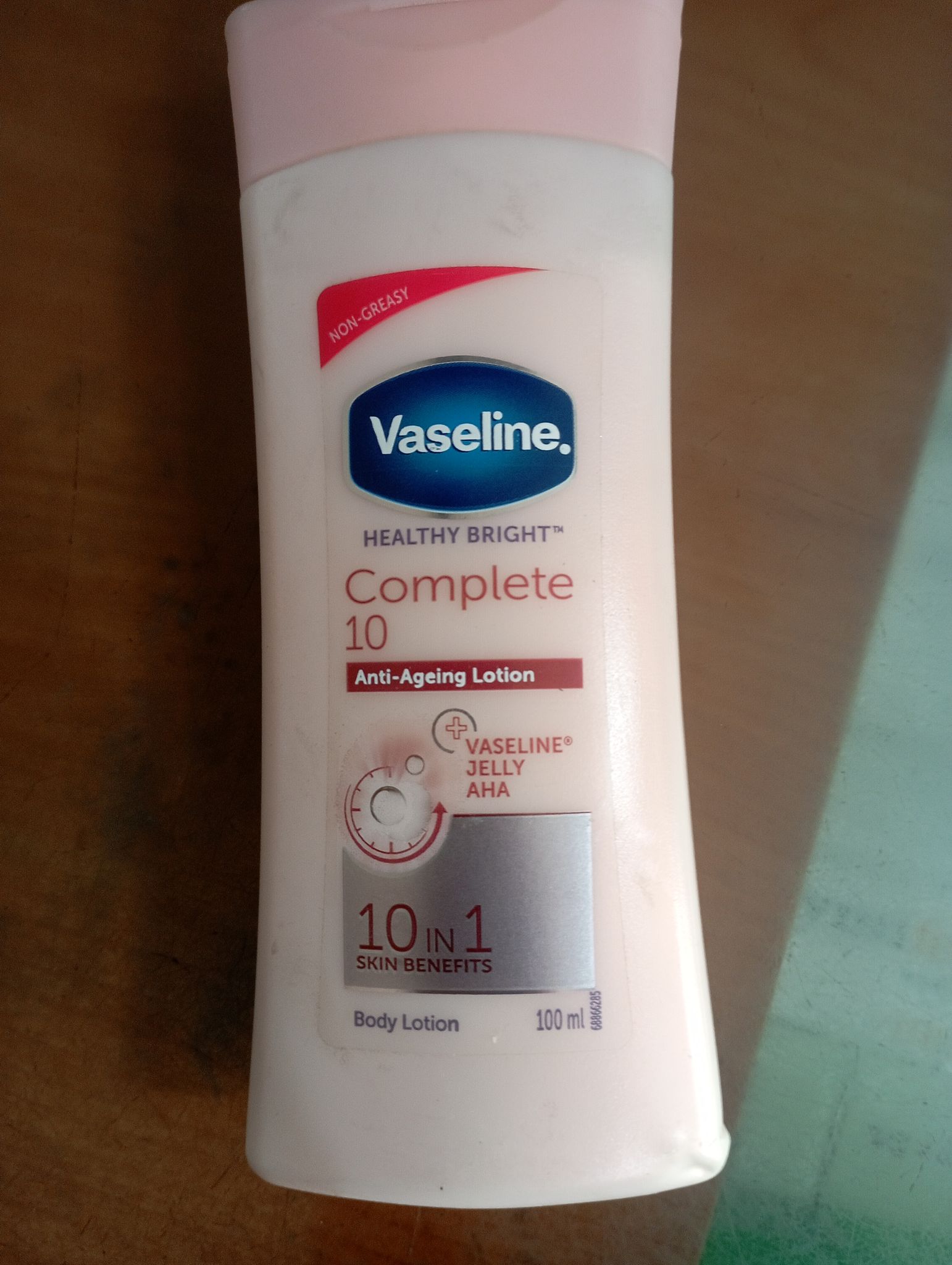 Vaseline healthy bright anti ageing lotion 