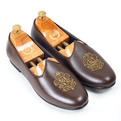 Royal Crest©️ Leather Juttis (Brown)(Patent Copyright Artwork)-EU 41 / UK 7 / Brown