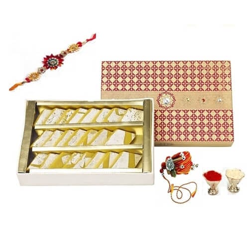 GHASITARAM'S  Kesari Kaju Katlis Mithai Box, 400 gm