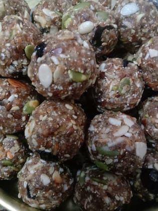 Samarth Khajoor Dry Fruit & Mixed Seeds Ladoo (500g) | Natural Date Sweetener | Healthy Fasting Food