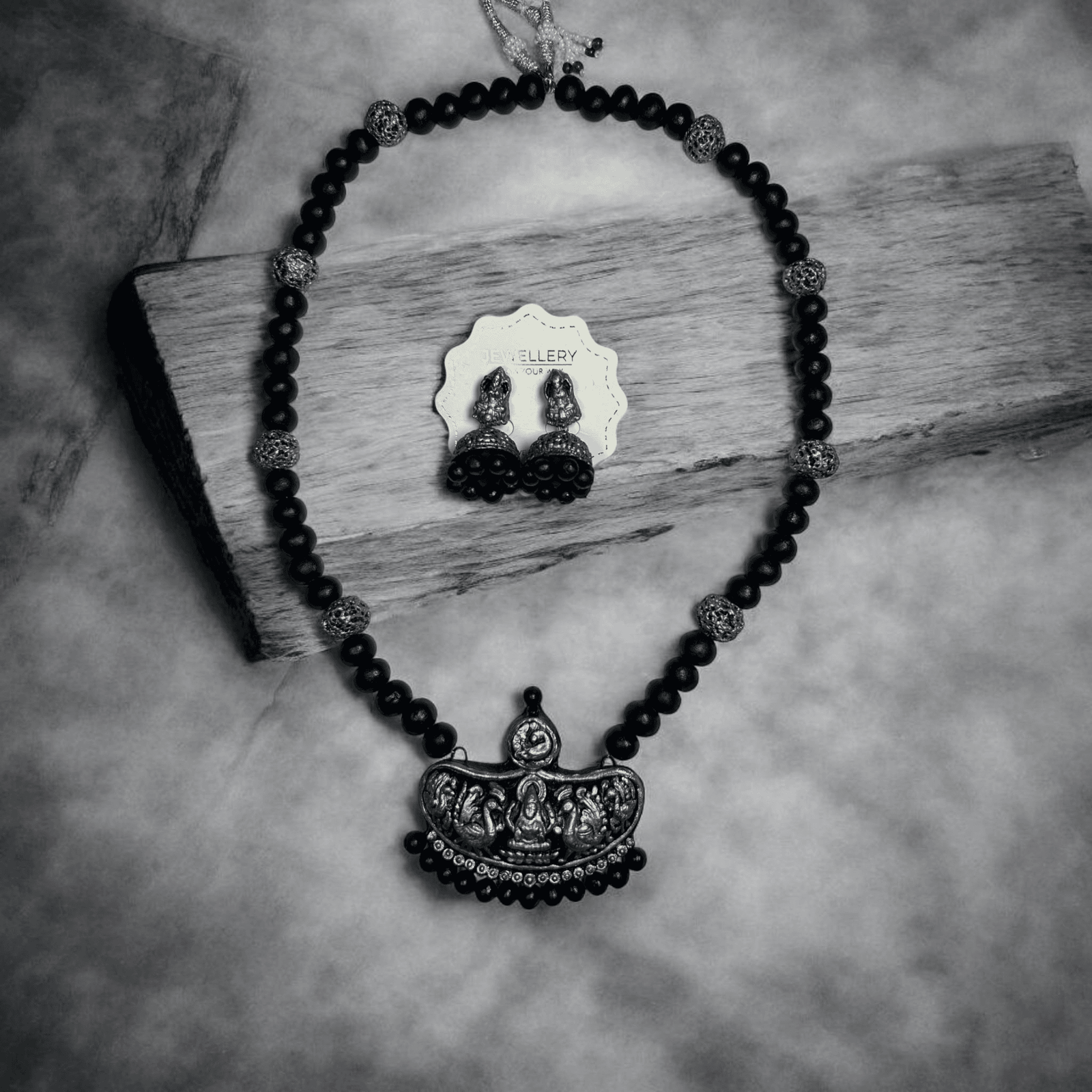 Ebony Temple Set