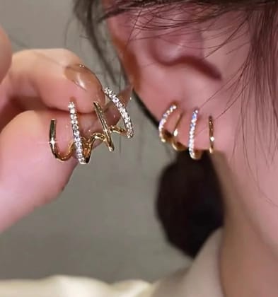 Claw Studs Earrings