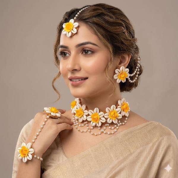 Golden Haldi Shell Jewellery Lightweight Comfort Wear