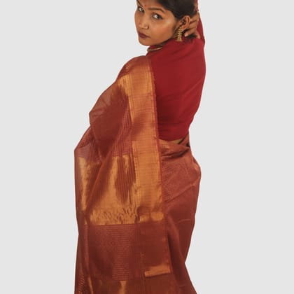 Classic Rust Red Maheshwari Silk Cotton Handloom Saree with Copper Gold Zari Border