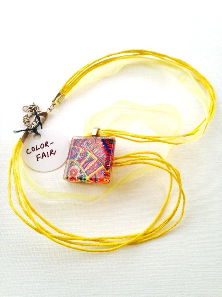 Color Fair Square Glass Pendant