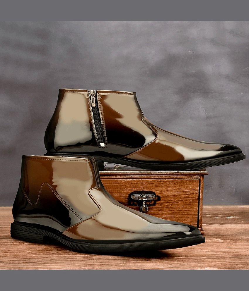 STALAG Tan Men's Chelsea Boots